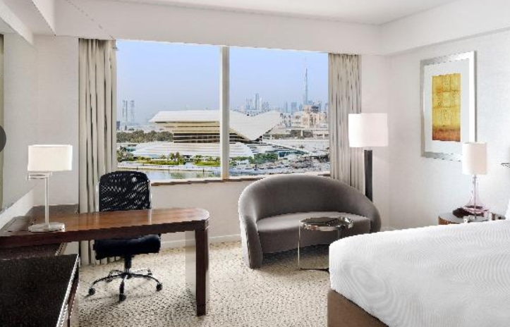 Crowne Plaza Festival City 2