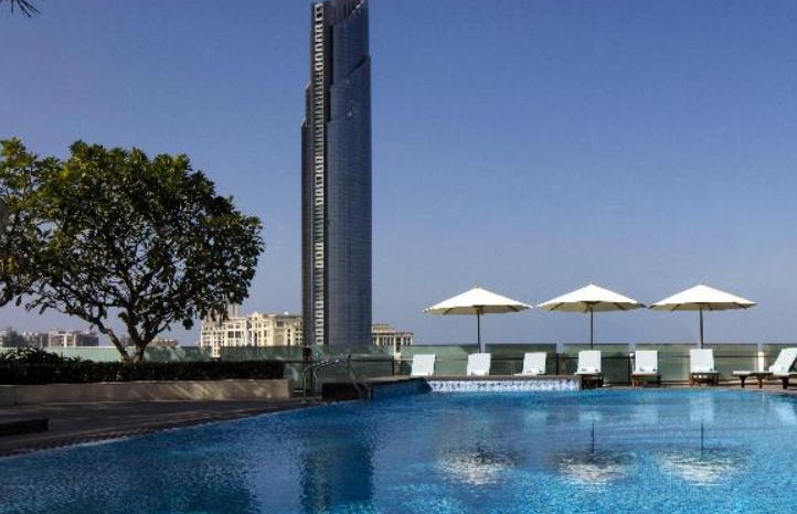 Crowne Plaza Festival City 3